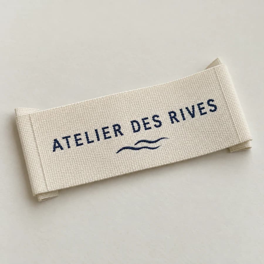 Woven label